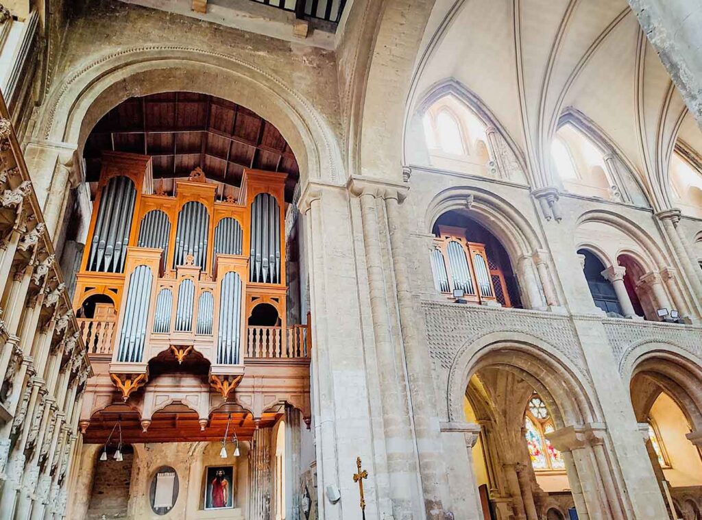 Christchurch Priory Organs